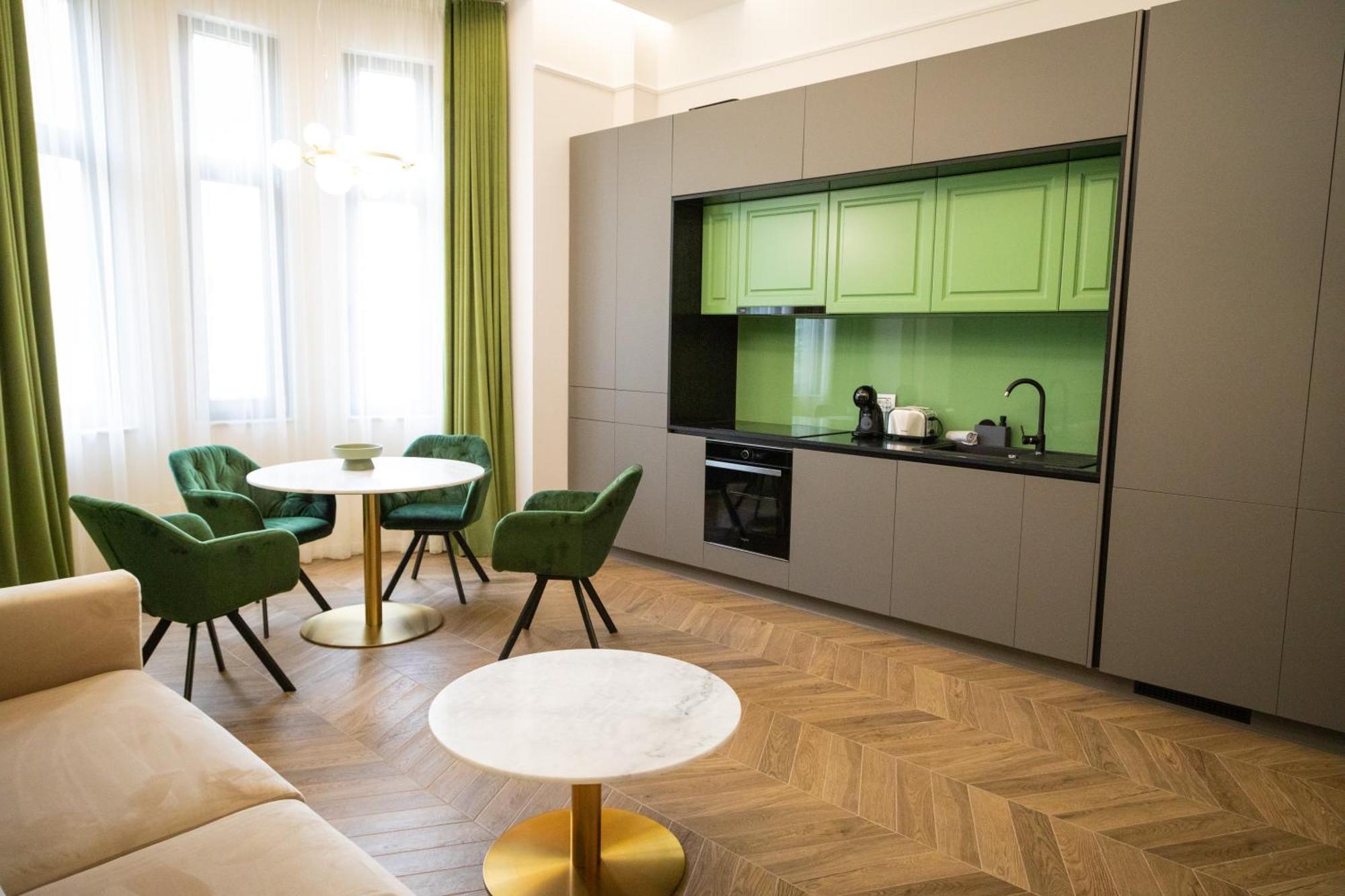 Poshspot Apartments Cluj-Napoca Luaran gambar