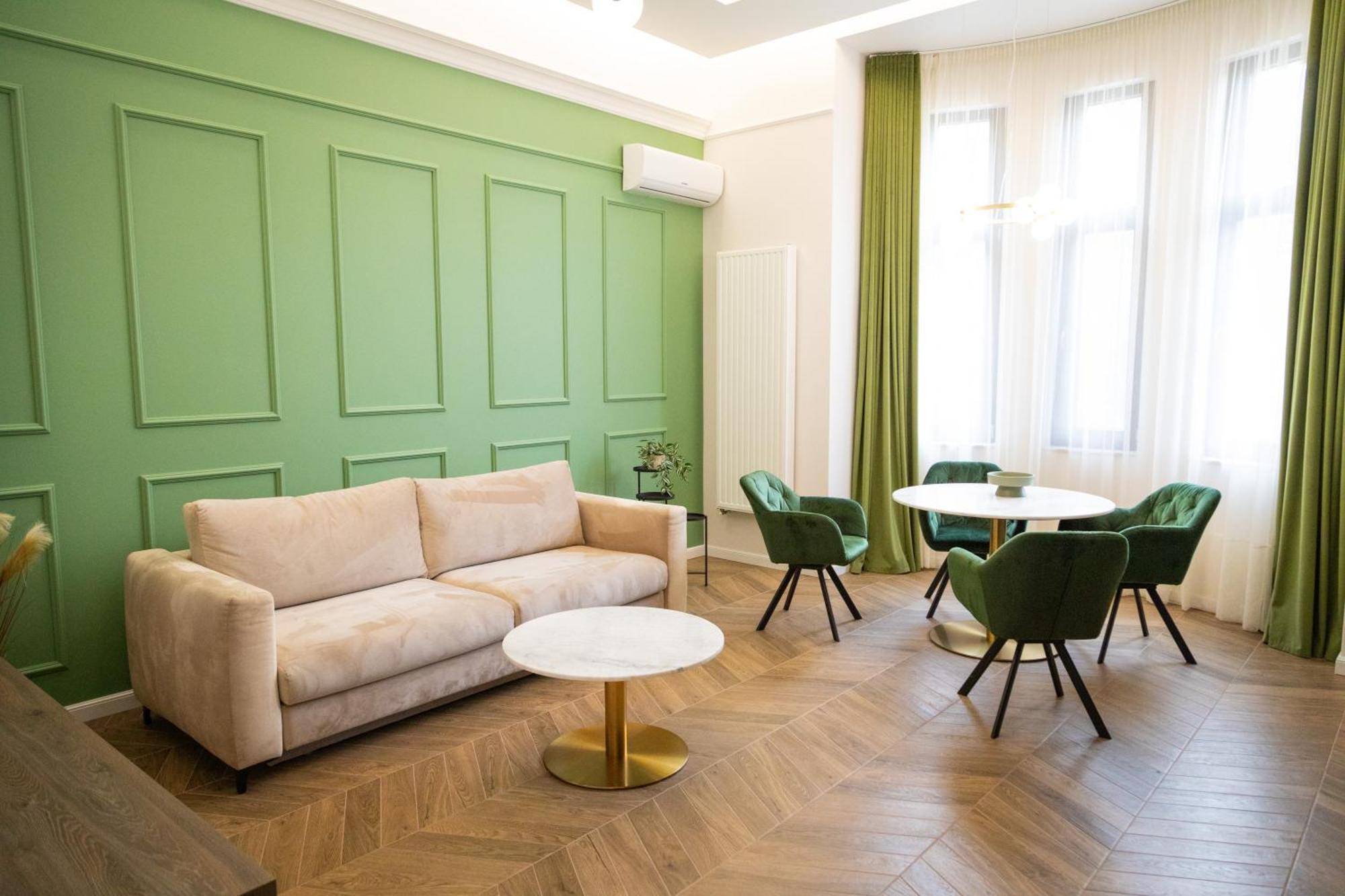 Poshspot Apartments Cluj-Napoca Luaran gambar